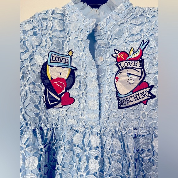 Blue lace dress with patch design - Picture 3 of 3